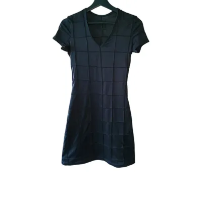 robe noire femme taille 34